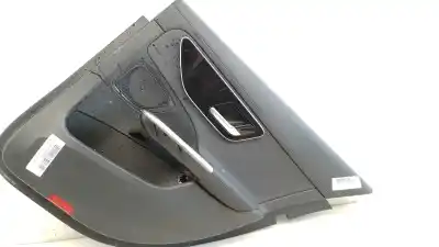 Recambio de automóvil de segunda mano de GUARNECIDO PUERTA TRASERA DERECHA para MERCEDES CLASE C (W206)  referencias OEM IAM A2067304201 A2067304201 A2067304201