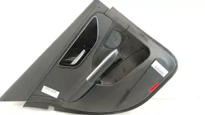 Recambio de automóvil de segunda mano de GUARNECIDO PUERTA TRASERA IZQUIERDA para MERCEDES CLASE C (W206)  referencias OEM IAM A2067304101 A2067304101 A2067304101