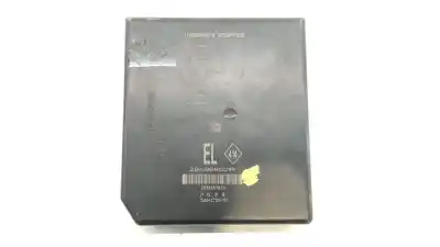Peça sobressalente para automóvel em segunda mão Caixa De Fusíveis E Relés por RENAULT KADJAR (HA_, HL_) 1.6 DCI 130 Referências OEM IAM 284B69501R 284B69501R 284B69501R