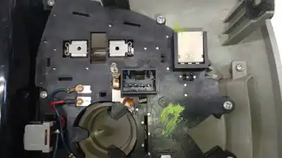 Автозапчасти б/у внутренний свет за ssangyong actyon sports i (qj) 2.0 xdi ссылки oem iam 776607009100 776607009100 776607009100