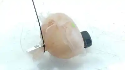 Peça sobressalente para automóvel em segunda mão Depósito De Expansão por CITROEN C4 III (BA_, BB_, BC_) 1.2 PURETECH 130 (BAHNSA, BAHNSB) Referências OEM IAM 9824198680 9824198680 9824198680