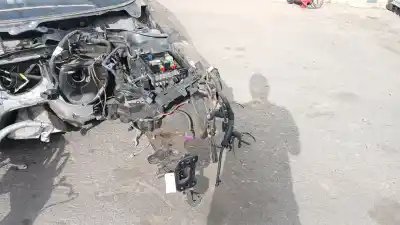 Автозапчастина б/у  для SKODA SUPERB II (3T4)  Посилання на OEM IAM   