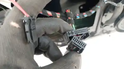 Автозапчасти б/у дверь задняя правая за skoda superb ii (3t4) 1.8 tsi 4x4 ссылки oem iam 3t5833056 3t5833056 3t5833056