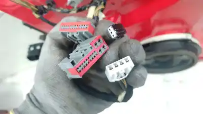 Автозапчастина б/у передні праві двері для ford focus iii 2.0 tdci посилання на oem iam 2147844 2147844 2147844