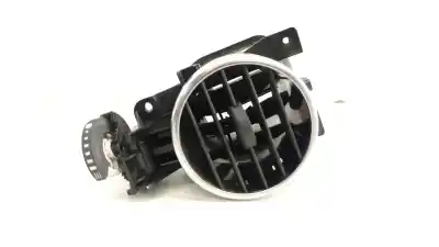 Recambio de automóvil de segunda mano de AIREADOR CENTRAL IZQUIERDO para LAND ROVER DISCOVERY IV (L319) 3.0 SDV6 4X4 referencias OEM IAM AH2201454B  