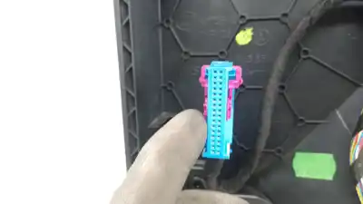 Автозапчастина б/у оббірка передніх дверей ліва для volkswagen arteon (3h7, 3h8) 2.0 tdi посилання на oem iam 3g8867011 3g8867011 3g8867011