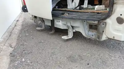 Автозапчастина б/у ЗАДНЯ СПОДНИЦЯ для OPEL COMBO TOUR (X12) 1.3 CDTI (C26, D26, E26, C05) Посилання на OEM IAM   