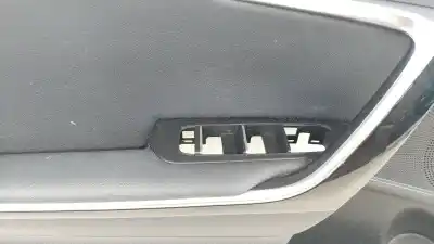 Автозапчасти б/у обивка левой передней двери за kia ceed tourer (cd) 1.0 t-gdi ссылки oem iam 82332j7010 82332j7010 82332j7010