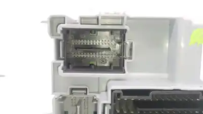 Second-hand car spare part fuse box unit for opel combo tour (x12) 1.3 cdti (c26, d26, e26, c05) oem iam references 116ri000674 116ri000674 116ri000674