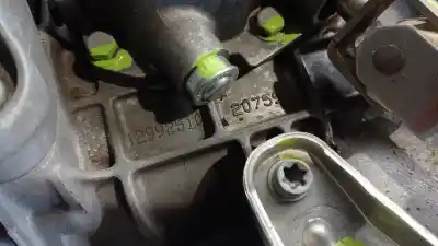 Pezzo di ricambio per auto di seconda mano riduttore per opel corsa c (x01) 1.3 cdti (f08, f68) riferimenti oem iam 12992510 12992510 12992510