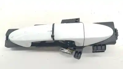 Pièce détachée automobile d'occasion Poignée Extérieure Arrière Droite pour FORD FIESTA VI (CB1, CCN) 1.5 TDCI Références OEM IAM 8A61A224A36AN 8A61A224A36AN 8A61A224A36AN