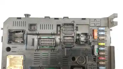 Second-hand car spare part fuse box unit for citroen c5 ii break (re_) 2.0 hdi (rerhrh) oem iam references 966405908001 966405908001 966405908001