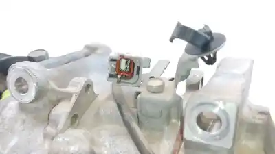 Автозапчастина б/у компресор кондиционера для renault scénic iii (jz0/1_) 1.6 e85 (jz03, jz1y) посилання на oem iam 8200939386 8200939386 8200939386