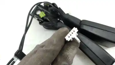 Автозапчасти б/у крюк для ремня задний правый за citroen c4 cactus 1.2 thp 110 ссылки oem iam 98059713xt 98059713xt 98059713xt