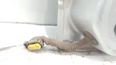 Автозапчастина б/у двері задні праві для renault scénic iii (jz0/1_) 1.6 e85 (jz03, jz1y) посилання на oem iam 821005429r 821005429r 821005429r