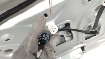 Автозапчастина б/у загальні двері для renault scénic iii (jz0/1_) 1.6 e85 (jz03, jz1y) посилання на oem iam 901001385r 901001385r 901001385r