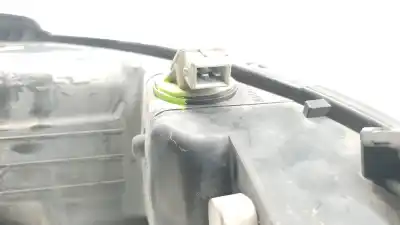 Pezzo di ricambio per auto di seconda mano faro anteriore destro per peugeot 206 fastback (2a/c) 1.4 i riferimenti oem iam 087273 087273 087273