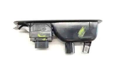 Peça sobressalente para automóvel em segunda mão botão / interruptor elevador vidro traseiro esquerdo por renault fluence (l3_) 1.5 dci (l30b) referências oem iam 829500004r 829500004r 829500004r