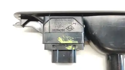 Peça sobressalente para automóvel em segunda mão botão / interruptor elevador vidro traseiro esquerdo por renault fluence (l3_) 1.5 dci (l30b) referências oem iam 829500004r 829500004r 829500004r
