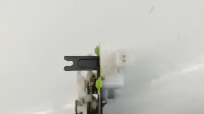 Second-hand car spare part trunk lock for mazda 3 (bk) 1.6 di turbo oem iam references bp4k5662x bp4k5662x bp4k5662x