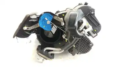 Pezzo di ricambio per auto di seconda mano riscaldamento pieno normale per ford fiesta vi (cb1, ccn) 1.4 riferimenti oem iam 8v5119b555cm 8v5119b555cm 8v5119b555cm