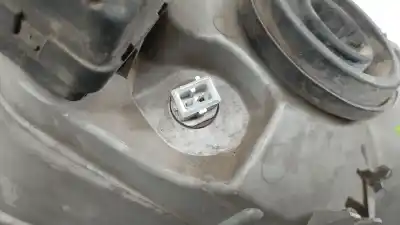 Автозапчастина б/у права фа для nissan primastar furgón (x83) 1.9 dci 100 посилання на oem iam 7700311372 7700311372 7700311372