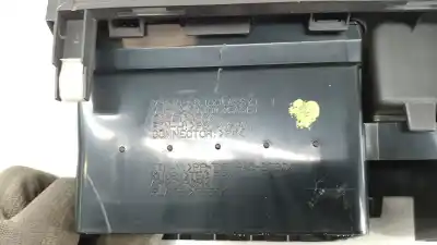 Автозапчасти б/у аэратор за suzuki swift iii (mz, ez) 1.3 (rs 413) ссылки oem iam 7361063j00 7361063j00 7361063j00