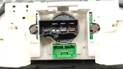 İkinci el araba yedek parçası isitma / klima kontrolü için suzuki swift iii (mz, ez) 1.3 (rs 413) oem iam referansları 7440063j10ayf 7440063j10ayf 7440063j10ayf