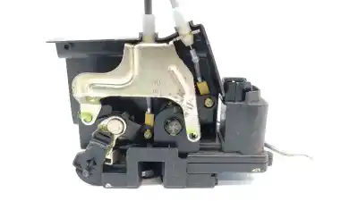 Автозапчастина б/у замок заднього правого дверя для ssangyong kyron 2.0 xdi посилання на oem iam 7132009005 7132009005 7132009005