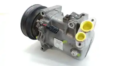 Peça sobressalente para automóvel em segunda mão compressor de ar condicionado a/a a/c por nissan note (e12) 1.5 dci referências oem iam 926003vc6b 926003vc6b 926003vc6b