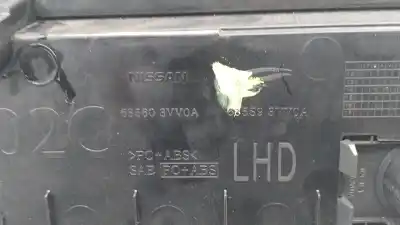 Peça sobressalente para automóvel em segunda mão porta luvas por nissan note (e12) 1.5 dci referências oem iam 685603vv0a 685603vv0a 685603vv0a