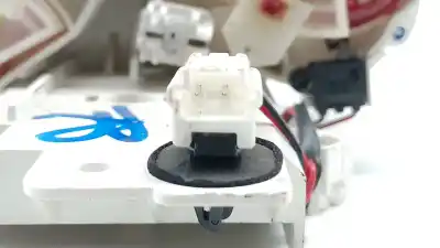 Peça sobressalente para automóvel em segunda mão comando de sofagem (chauffage / ar condicionado)  por nissan note (e12) 1.5 dci referências oem iam 275133vu9e 275133vu9e 275133vu9e