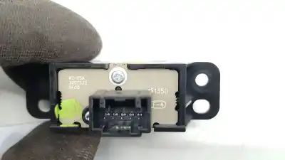 Pezzo di ricambio per auto di seconda mano interruttore per nissan note (e12) 1.5 dci riferimenti oem iam 252733va0a 252733va0a 252733va0a