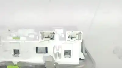 Peça sobressalente para automóvel em segunda mão luz interior por citroen c4 cactus 1.5 bluehdi 100 referências oem iam 96721407bj 96721407bj 96721407bj