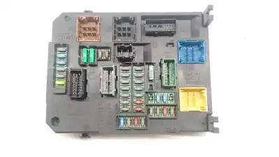 Second-hand car spare part FUSE BOX UNIT for CITROEN C4 PICASSO II  OEM IAM references 9806687980 9806687980 9806687980