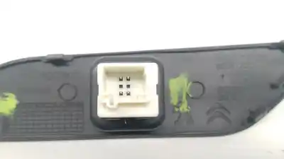 Автозапчасти б/у кнопка багажника за citroen c4 picasso ii 1.6 hdi / bluehdi 115 ссылки oem iam 96766105zd 96766105zd 96766105zd