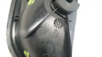 Автозапчастина б/у усередині передня права ручка для renault megane iv fastback (b9a/m/n_) 1.5 dci 110 (b9a3) посилання на oem iam 826725403r 826725403r 826725403r