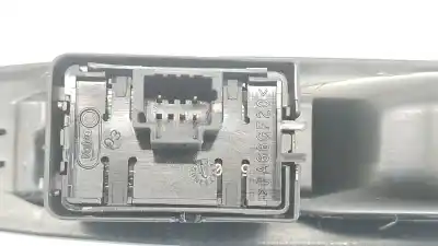 Second-hand car spare part rear right power window switch for renault megane iv fastback (b9a/m/n_) 1.5 dci 110 (b9a3) oem iam references 829507746r 829507746r 829507746r