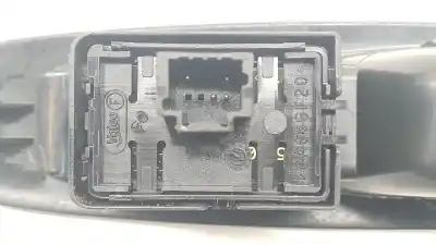 Second-hand car spare part rear left power window switch for renault megane iv fastback (b9a/m/n_) 1.5 dci 110 (b9a3) oem iam references 829507746r 829507746r 829507746r