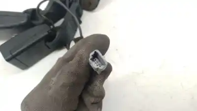 Автозапчастина б/у задній центральний гачок для renault megane iv fastback (b9a/m/n_) 1.5 dci 110 (b9a3) посилання на oem iam 878175322r 878175322r 878175322r