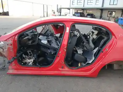 Second-hand car spare part side skirt for renault megane iv fastback (b9a/m/n_) 1.5 dci 110 (b9a3) oem iam references 