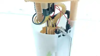 Second-hand car spare part fuel tank sender unit for renault megane iv fastback (b9a/m/n_) 1.5 dci 110 (b9a3) oem iam references 172027799r 172027799r 172027799r