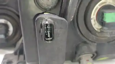 Second-hand car spare part right headlight for dodge journey 2.0 crd oem iam references 5067788ac 5067788ac 5067788ac