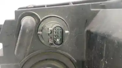 Second-hand car spare part right headlight for dodge journey 2.0 crd oem iam references 5067788ac 5067788ac 5067788ac