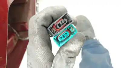 Second-hand car spare part tailgate for dodge journey 2.0 crd oem iam references 1cz91tzzac 1cz91tzzac 1cz91tzzac