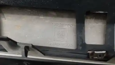 Автозапчастина б/у передня решіта для opel astra h (a04) 1.6 (l48) посилання на oem iam 13225775 13225775 13225775