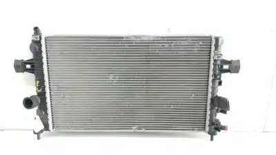 Автозапчастина б/у водяний радіатор для opel astra h (a04) 1.6 (l48) посилання на oem iam 13128818 13128818 13128818