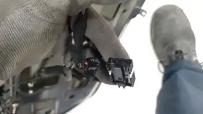 Peça sobressalente para automóvel em segunda mão porta da mala / tampa traseira por bmw 1 (e87) 120 d referências oem iam 41627133898 41627133898 41627133898