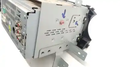 Second-hand car spare part audio system / radio cd for ssangyong actyon i 2.0 xdi oem iam references 8910009070 8910009070 8910009070