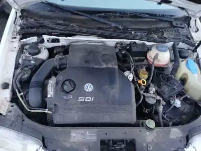 Piesă de schimb auto la mâna a doua CUTIE DE VITEZE pentru VOLKSWAGEN POLO III (6N1) 64 1.9 D Referințe OEM IAM   